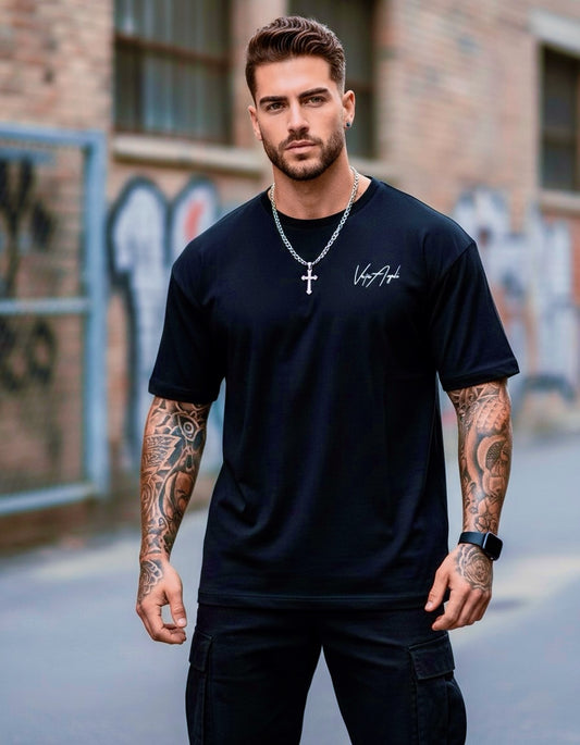 Camiseta Básica Negra Vestes Angeli